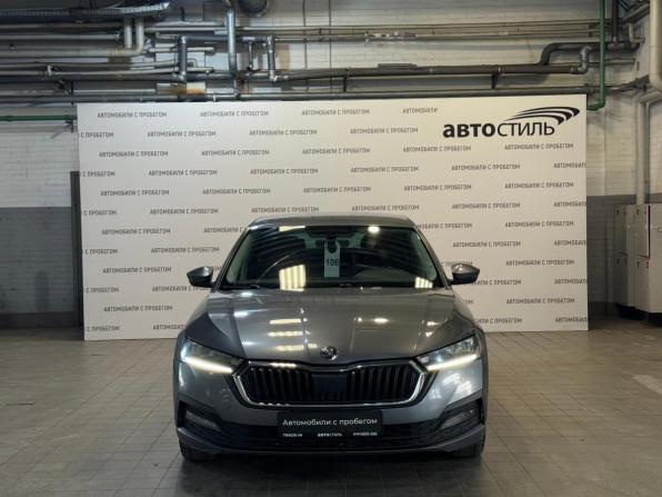 Skoda Octavia IV (A8) с пробегом 2021 года, цена 1 859 000 рублей, 130000 км, лифтбек, Автокод Объявления
