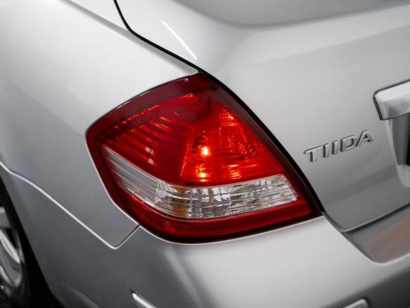 Nissan Tiida I Рестайлинг с пробегом 2011 года, цена 549 500 рублей, 202762 км, седан, Автокод Объявления