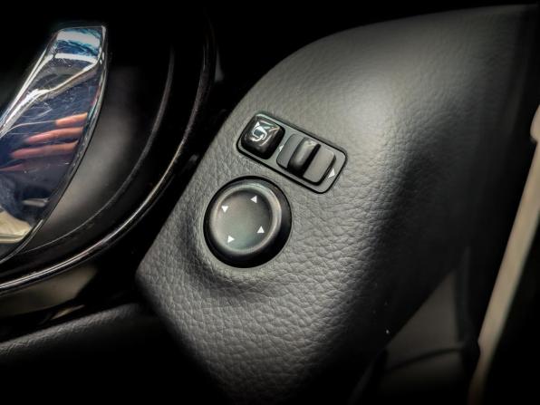 Nissan Qashqai II с пробегом 2016 года, цена 1 500 000 рублей, 102386 км, внедорожник, Автокод Объявления