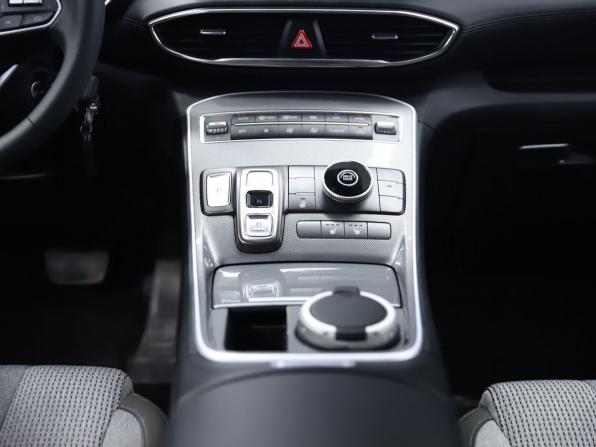 Hyundai Santa Fe IV Рестайлинг с пробегом 2021 года, цена 3 290 000 рублей, 58312 км, внедорожник, Автокод Объявления