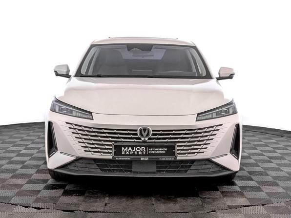 Changan Lamore с пробегом 2023 года, цена 1 755 000 рублей, 61939 км, седан, Автокод Объявления