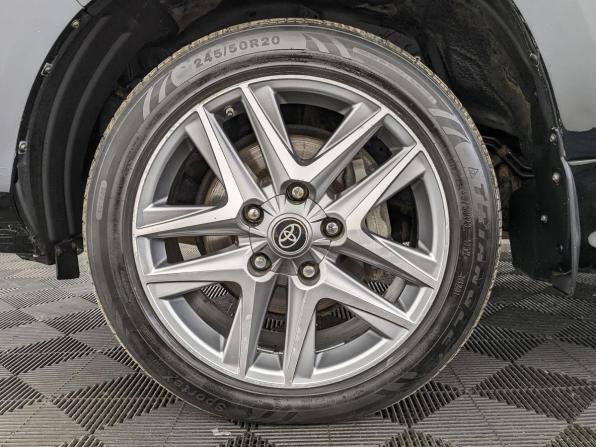 Toyota Land Cruiser 200 Series Рестайлинг 2 с пробегом 2015 года, цена 5 145 000 рублей, 152605 км, внедорожник, Автокод Объявления
