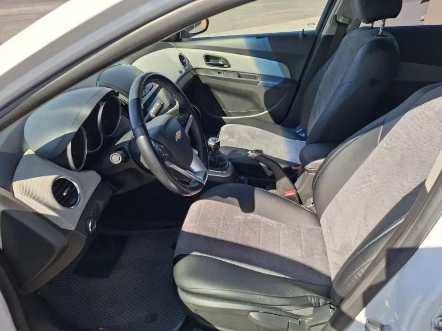 Chevrolet Cruze I Рестайлинг Воронеж  - изображение 7