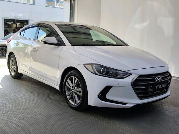 Hyundai Elantra VI (AD) с пробегом 2018 года, цена 1 784 000 рублей, 86363 км, седан, Автокод Объявления