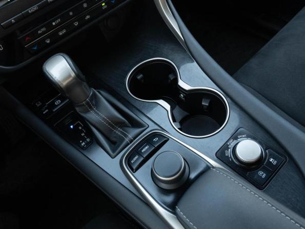 Lexus RX IV с пробегом 2019 года, цена 4 150 000 рублей, 222715 км, внедорожник, Автокод Объявления