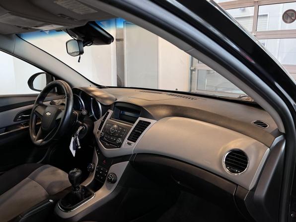 Chevrolet Cruze I с пробегом 2011 года, цена 575 000 рублей, 194201 км, седан, Автокод Объявления