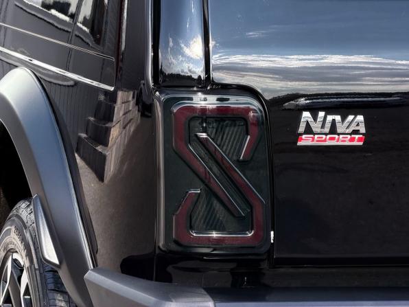 Lada (ВАЗ) Niva Legend с пробегом 2025 года, цена 1 550 000 рублей, 8988 км, внедорожник, Автокод Объявления