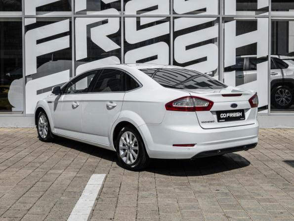 Ford Mondeo IV Рестайлинг с пробегом 2012 года, цена 721 000 рублей, 277968 км, седан, Автокод Объявления