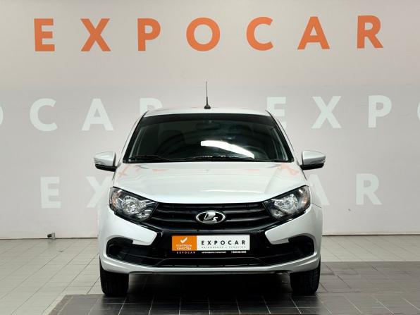Lada (ВАЗ) Granta I Рестайлинг с пробегом 2022 года, цена 760 000 рублей, 50772 км, седан, Автокод Объявления