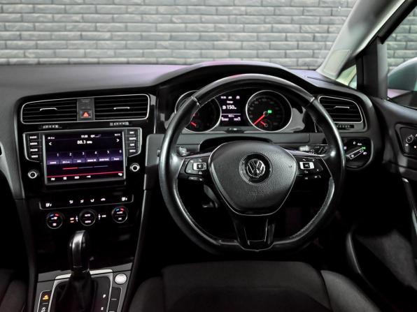 Volkswagen Golf VII с пробегом 2014 года, цена 1 390 000 рублей, 125966 км, универсал, Автокод Объявления