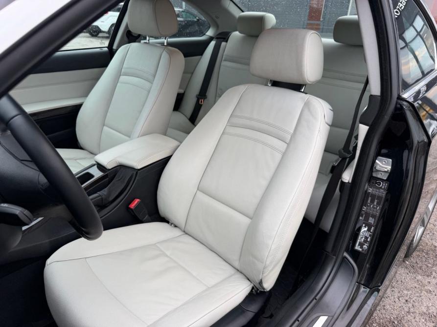 BMW 3 серии V (E90/E91/E92/E93) Рестайлинг Волгоград  - изображение 31
