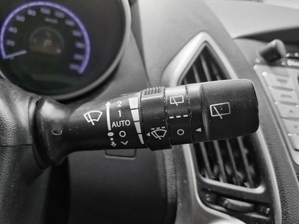 Hyundai ix35 I с пробегом 2011 года, цена 980 000 рублей, 332017 км, внедорожник, Автокод Объявления