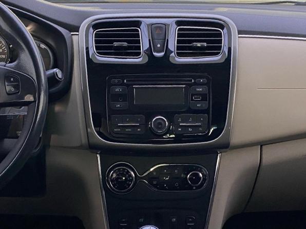 Renault Logan II с пробегом 2014 года, цена 680 000 рублей, 173544 км, седан, Автокод Объявления