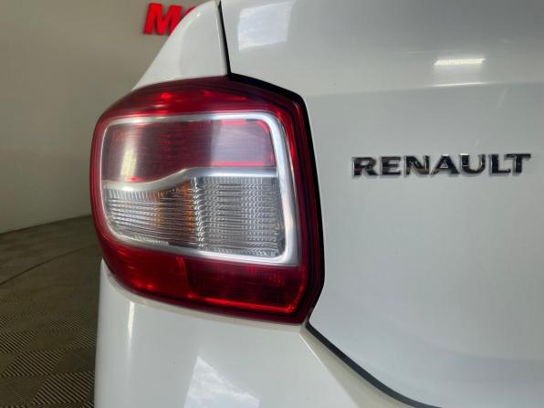 Renault Logan II с пробегом 2018 года, цена 829 000 рублей, 115737 км, седан, Автокод Объявления