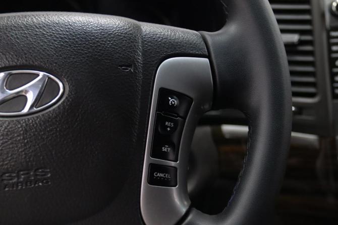 Hyundai Santa Fe II Рестайлинг с пробегом 2011 года, цена 1 395 950 рублей, 179741 км, внедорожник, Автокод Объявления