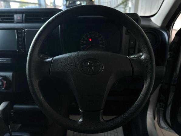 Toyota Probox I Рестайлинг с пробегом 2022 года, цена 1 450 000 рублей, 58860 км, универсал, Автокод Объявления