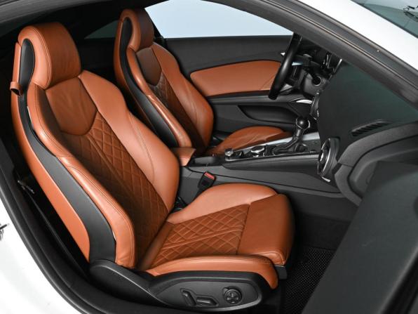 Audi TT III (8S) с пробегом 2016 года, цена 2 899 000 рублей, 99548 км, купе, Автокод Объявления
