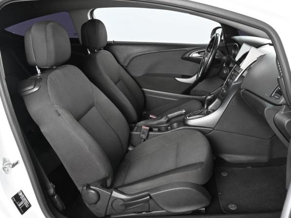 Opel Astra J Рестайлинг с пробегом 2013 года, цена 999 000 рублей, 146626 км, хэтчбек, Автокод Объявления