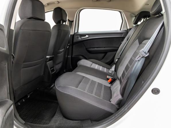 Renault Arkana I с пробегом 2021 года, цена 1 298 000 рублей, 43371 км, внедорожник, Автокод Объявления