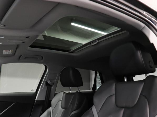 Audi Q2 I Рестайлинг с пробегом 2024 года, цена 3 499 000 рублей, 10037 км, внедорожник, Автокод Объявления
