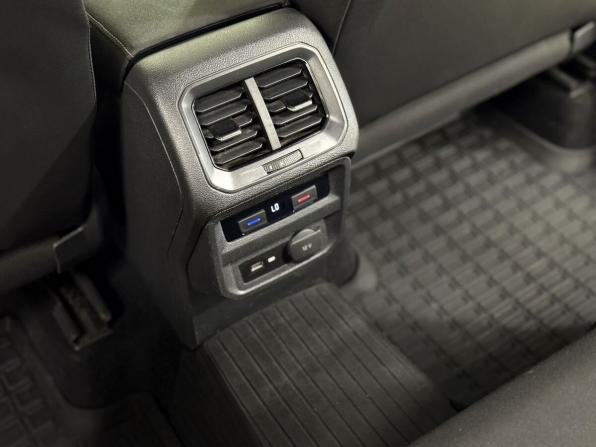 Volkswagen Tiguan II с пробегом 2020 года, цена 2 190 000 рублей, 80427 км, внедорожник, Автокод Объявления
