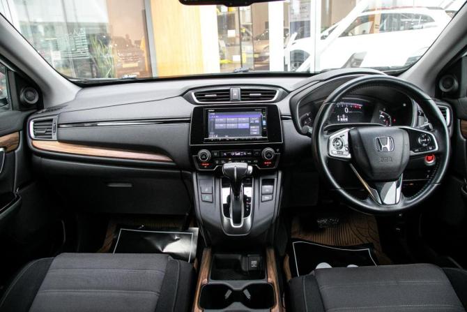 Honda CR-V V с пробегом 2018 года, цена 2 598 000 рублей, 70000 км, внедорожник, Автокод Объявления