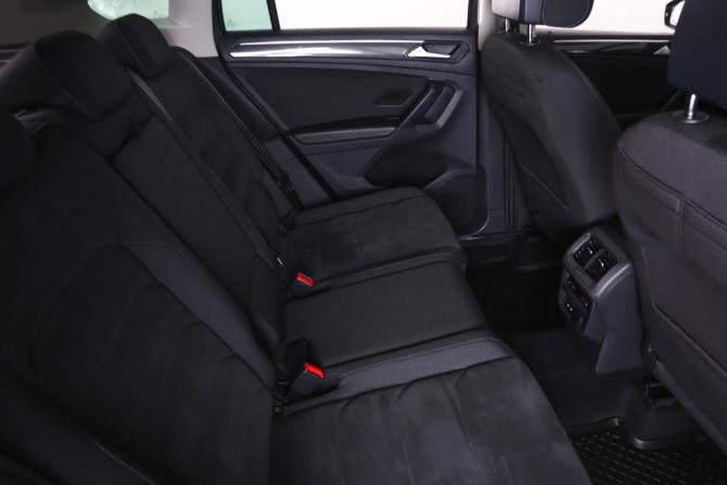 Volkswagen Tiguan II Рестайлинг с пробегом 2021 года, цена 3 349 000 рублей, 94000 км, внедорожник, Автокод Объявления
