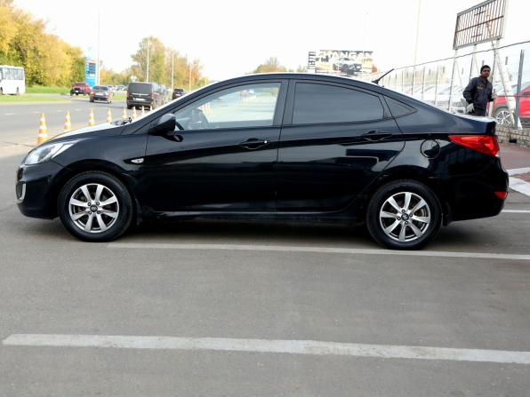 Hyundai Solaris I с пробегом 2012 года, цена 585 000 рублей, 197000 км, седан, Автокод Объявления
