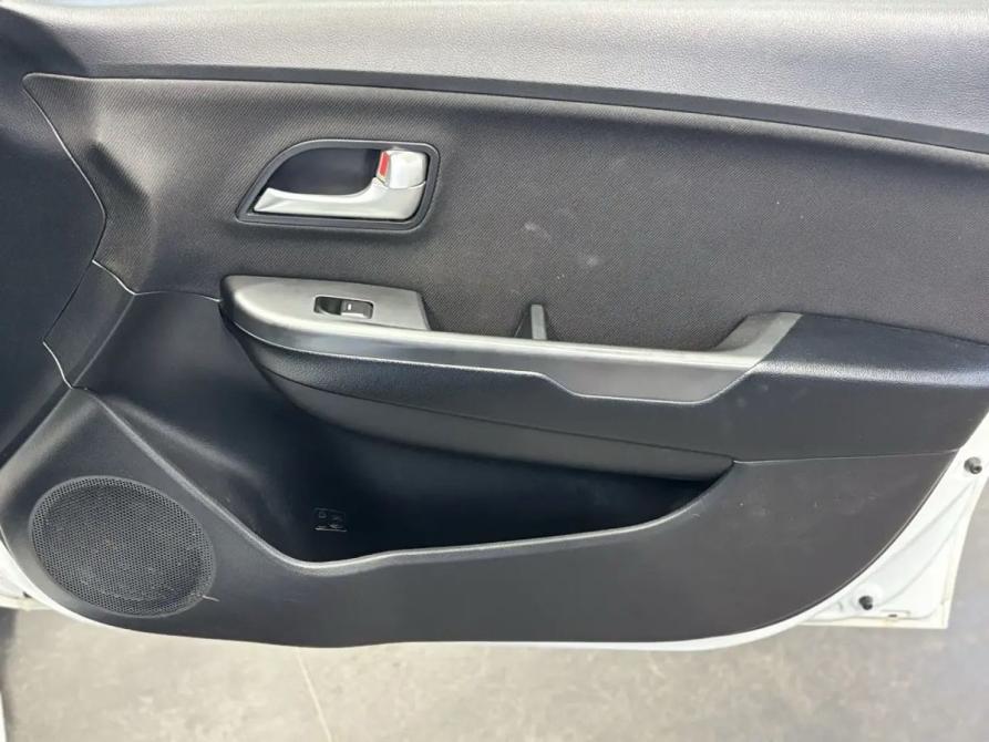 Kia Rio III Саратов  - изображение 13