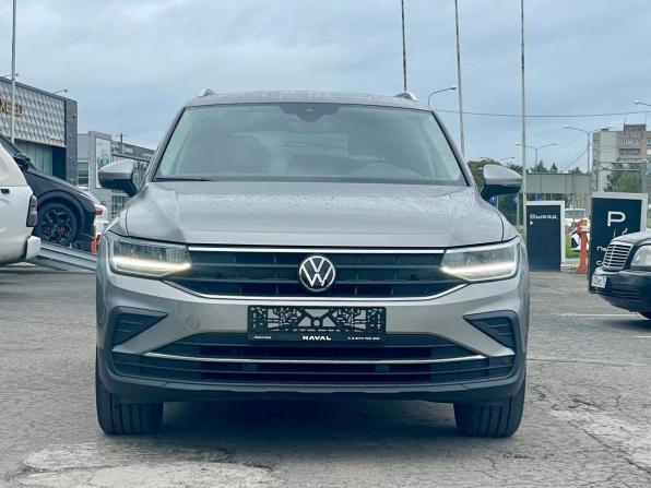 Volkswagen Tiguan II Рестайлинг с пробегом 2021 года, цена 2 270 000 рублей, 55300 км, внедорожник, Автокод Объявления