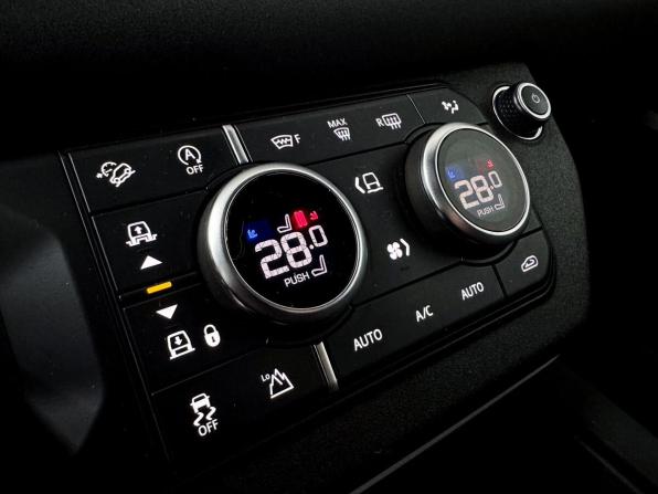 Land Rover Defender II с пробегом 2021 года, цена 4 350 000 рублей, 104596 км, внедорожник, Автокод Объявления
