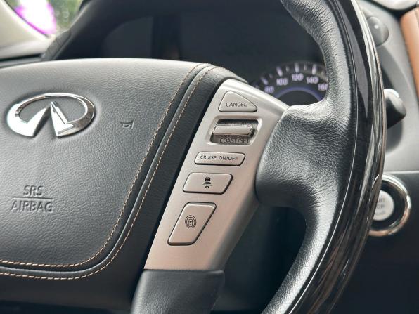 Infiniti QX80 I Рестайлинг 2 с пробегом 2018 года, цена 4 220 000 рублей, 180165 км, внедорожник, Автокод Объявления