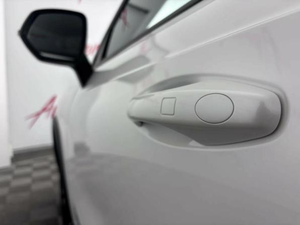 Haval Jolion I Рестайлинг с пробегом 2024 года, цена 1 799 000 рублей, 73268 км, внедорожник, Автокод Объявления