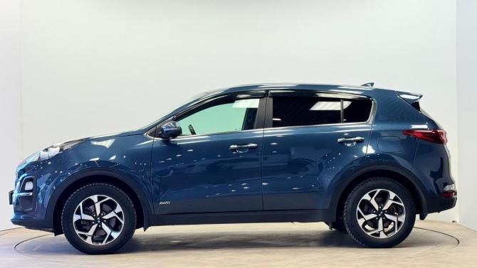 Kia Sportage IV Рестайлинг с пробегом 2021 года, цена 2 130 000 рублей, 136000 км, внедорожник, Автокод Объявления