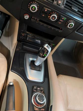 BMW 5 серии V (E60/E61) Рестайлинг с пробегом 2009 года, цена 950 000 рублей, 233615 км, седан, Автокод Объявления