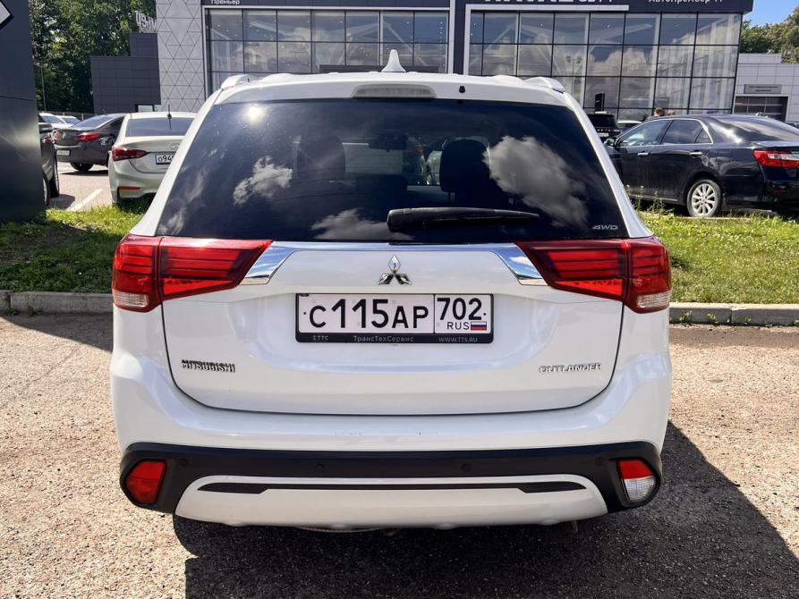 Mitsubishi Outlander III Рестайлинг 3 Уфа  - изображение 5