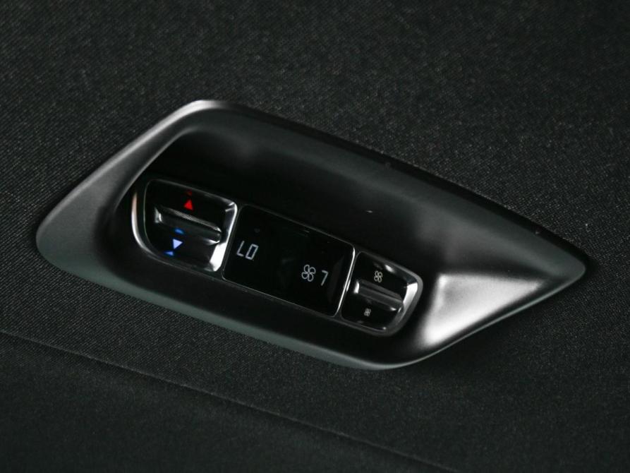 Mercedes-Benz V-Класс III (W447) Рестайлинг 2 Ростов-на-Дону  - изображение 22