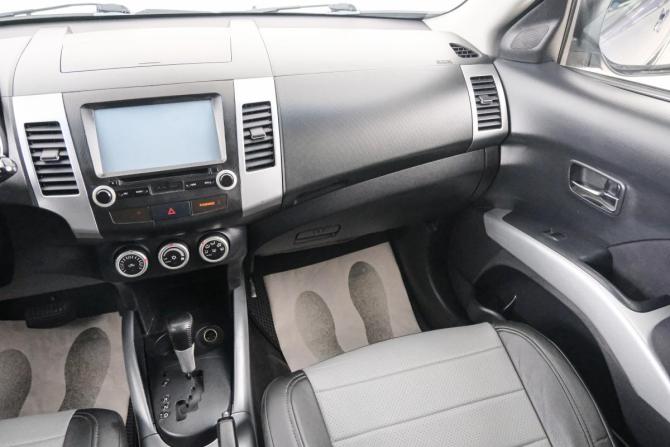 Mitsubishi Outlander II с пробегом 2008 года, цена 1 229 000 рублей, 186000 км, внедорожник, Автокод Объявления