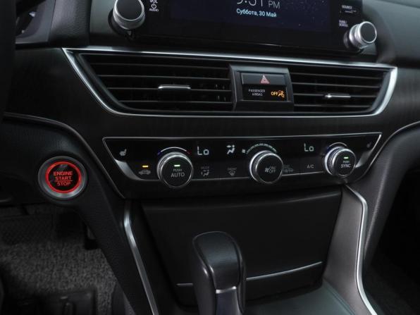 Honda Accord X Рестайлинг с пробегом 2022 года, цена 3 869 000 рублей, 26344 км, седан, Автокод Объявления