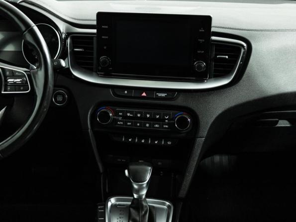Kia Ceed III с пробегом 2020 года, цена 1 979 777 рублей, 121134 км, универсал, Автокод Объявления