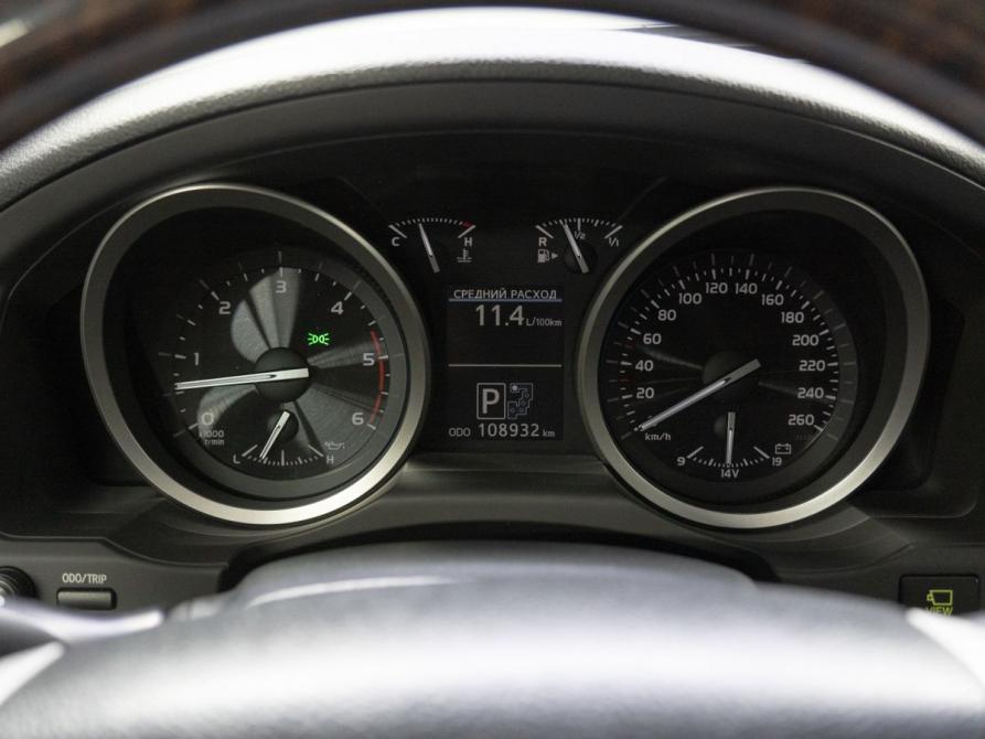 Toyota Land Cruiser 200 Series Рестайлинг 1 Тюмень  - изображение 26