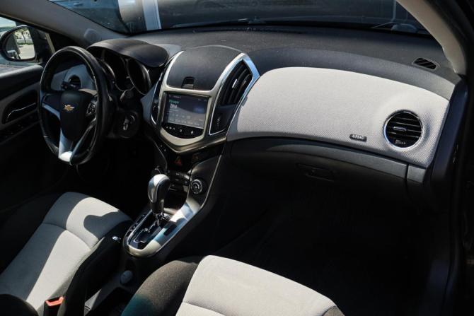 Chevrolet Cruze I Рестайлинг с пробегом 2015 года, цена 770 000 рублей, 123803 км, седан, Автокод Объявления