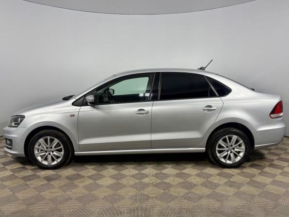 Volkswagen Polo V Рестайлинг с пробегом 2017 года, цена 1 275 000 рублей, 99315 км, седан, Автокод Объявления