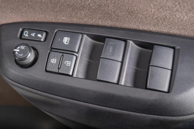 Toyota Yaris Cross I с пробегом 2021 года, цена 1 849 000 рублей, 128000 км, внедорожник, Автокод Объявления
