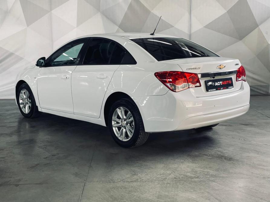 Chevrolet Cruze I Рестайлинг Оренбург  - изображение 4