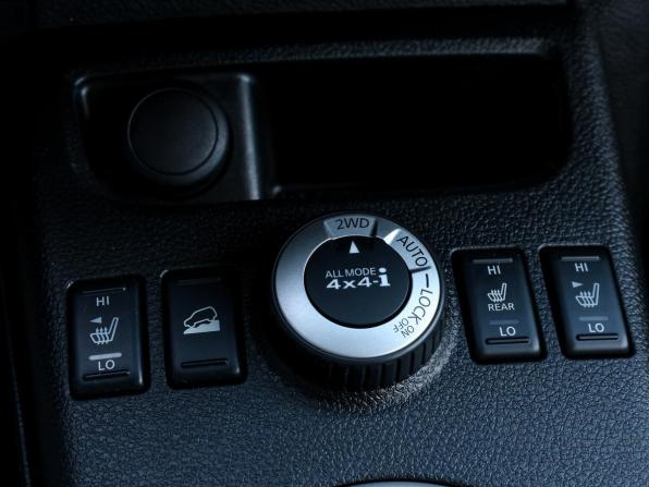 Nissan X-Trail II Рестайлинг с пробегом 2013 года, цена 1 298 000 рублей, 215505 км, внедорожник, Автокод Объявления