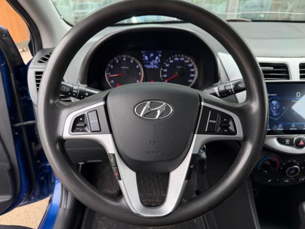 Hyundai Solaris I с пробегом 2012 года, цена 690 000 рублей, 234076 км, седан, Автокод Объявления