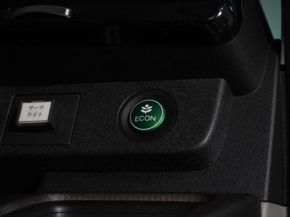 Honda Stepwgn V с пробегом 2017 года, цена 1 909 000 рублей, 41781 км, минивэн, Автокод Объявления