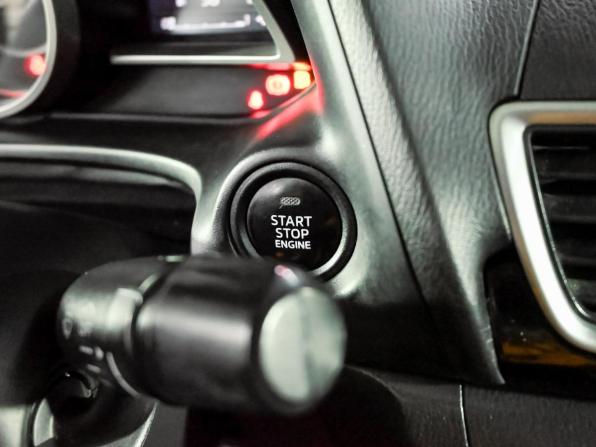 Mazda 3 III (BM) с пробегом 2014 года, цена 1 200 000 рублей, 225337 км, седан, Автокод Объявления