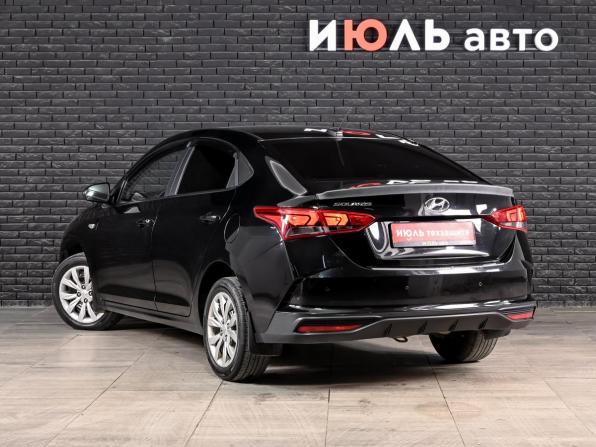 Hyundai Solaris II Рестайлинг с пробегом 2021 года, цена 1 400 000 рублей, 176925 км, седан, Автокод Объявления